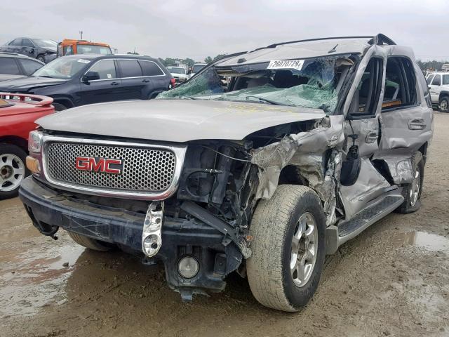 1GKEK63U04J307979 - 2004 GMC YUKON DENA BEIGE photo 2