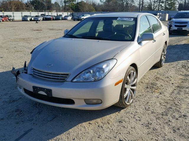 JTHBA30G045009664 - 2004 LEXUS ES 330 SILVER photo 2