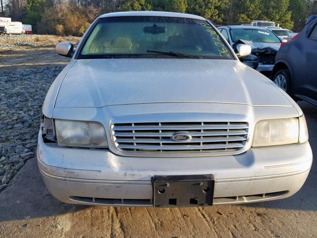 2FAFP74W2XX222070 - 1999 FORD CROWN VICT SILVER photo 9