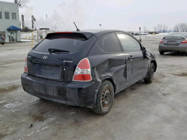 KMHCN35CX7U031029 - 2007 HYUNDAI ACCENT BAS BLACK photo 4