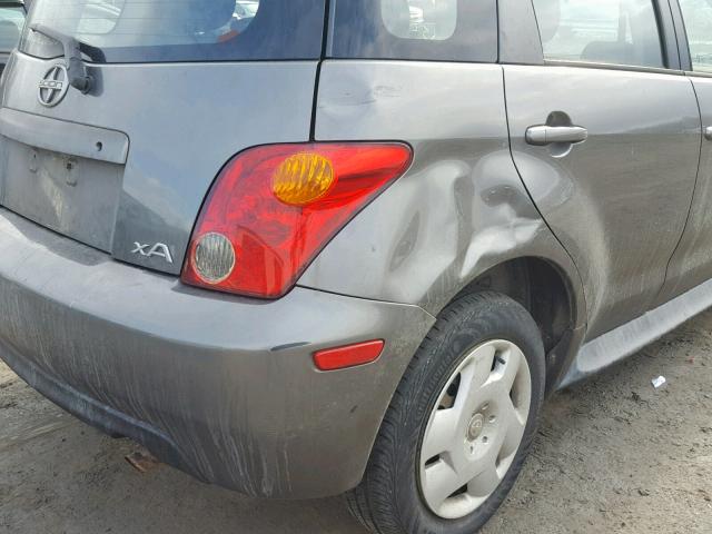 JTKKT624340069427 - 2004 TOYOTA SCION XA GRAY photo 9