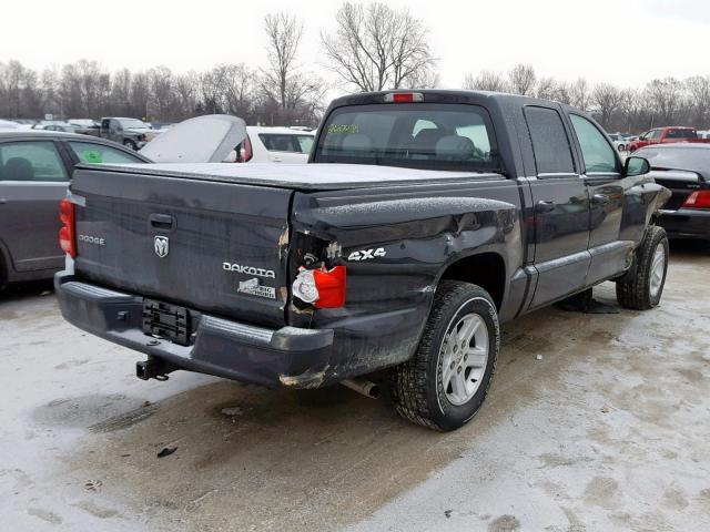 1D7RW3GK7BS638743 - 2011 DODGE DAKOTA SLT BLACK photo 4