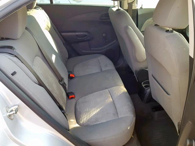 1G1JA5SH8G4133277 - 2016 CHEVROLET SONIC LS SILVER photo 6