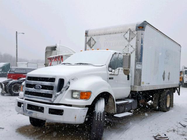 3FRNF6FC1BV448608 - 2011 FORD F650 SUPER WHITE photo 2