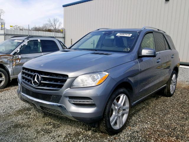 4JGDA5JB7FA524952 - 2015 MERCEDES-BENZ ML 350 GRAY photo 2