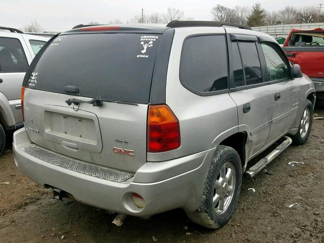 1GKDT13S162236640 - 2006 GMC ENVOY WHITE photo 4