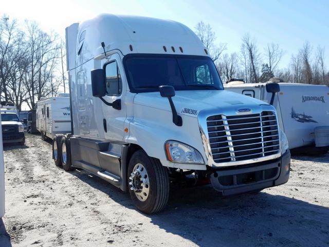 3AKJGLBG3GSHT7259 - 2016 FREIGHTLINER CASCADIA 1 WHITE photo 1