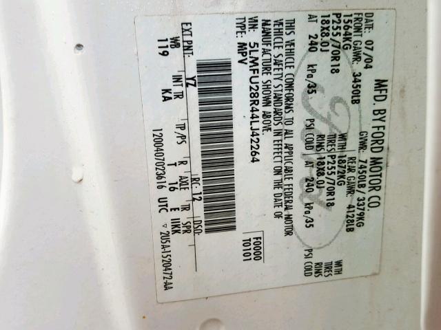 5LMFU28R44LJ42264 - 2004 LINCOLN NAVIGATOR WHITE photo 10