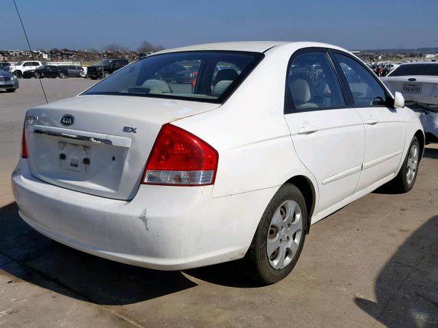 KNAFE221195593670 - 2009 KIA SPECTRA EX WHITE photo 4