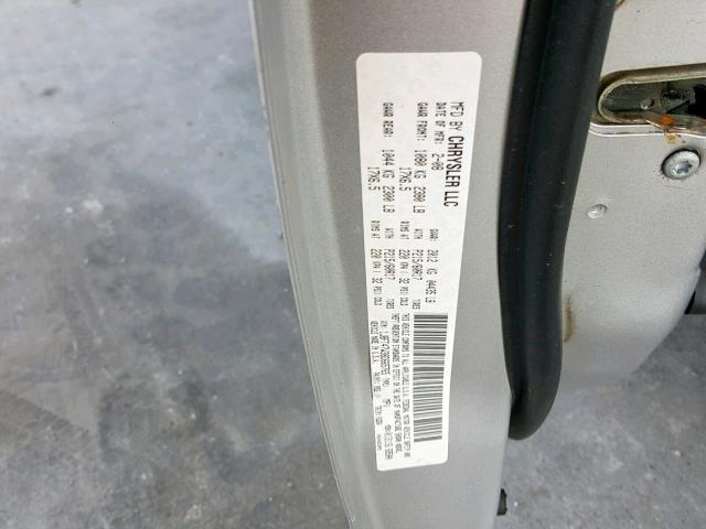 1J8FT47W38D665765 - 2008 JEEP COMPASS SP 银色 照片 10