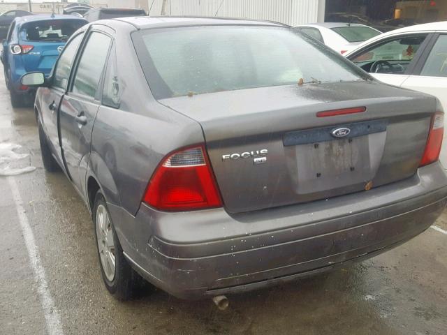 1FAFP34N97W312313 - 2007 FORD FOCUS ZX4 BLACK photo 3