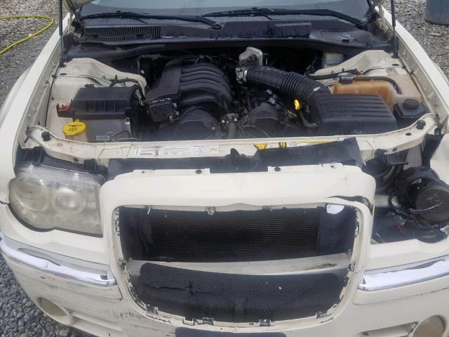 2C3KA43R16H509370 - 2006 CHRYSLER 300 WHITE photo 7