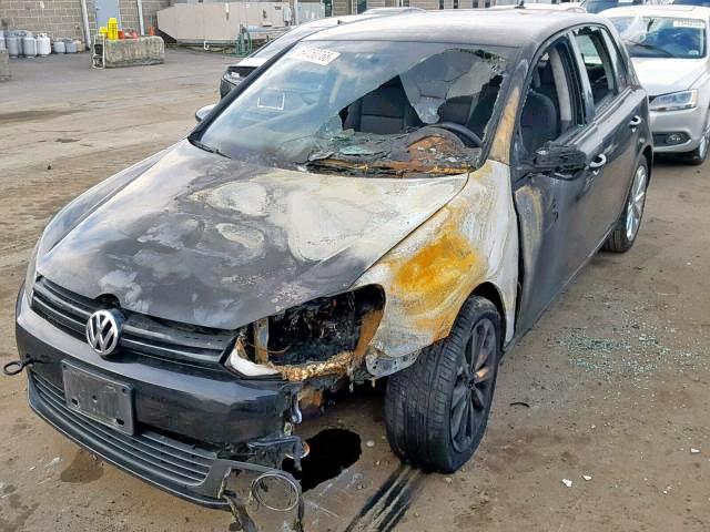 WVWDM7AJ8CW078422 - 2012 VOLKSWAGEN GOLF 黑色 照片 2