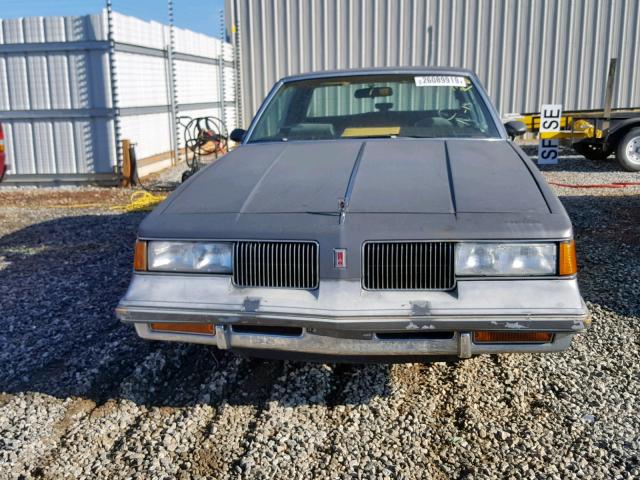 2G3GM11Y0H2342457 - 1987 OLDSMOBILE CUTLASS SU GRAY photo 9