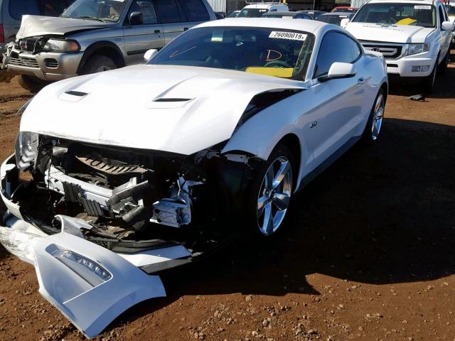 1FA6P8CFXJ5159980 - 2018 FORD MUSTANG GT WHITE photo 2