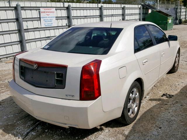 1G6DM577740107268 - 2004 CADILLAC CTS WHITE photo 4