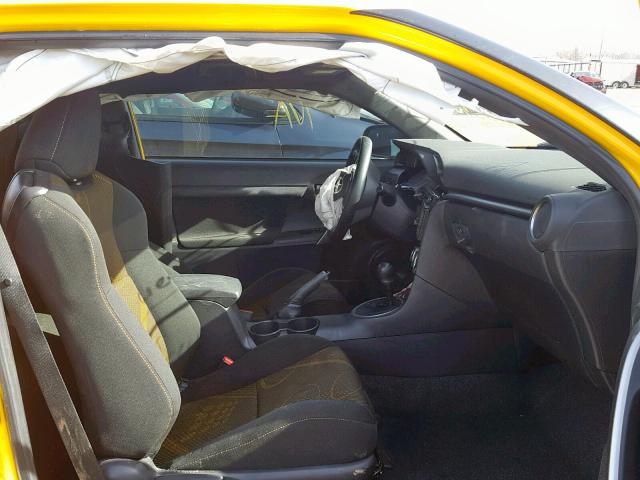 JTKJF5C75C3025044 - 2012 TOYOTA SCION TC YELLOW photo 5