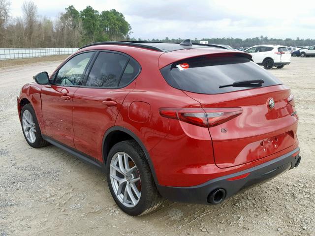 ZASFAKNN0J7B70141 - 2018 ALFA ROMEO STELVIO TI RED photo 3