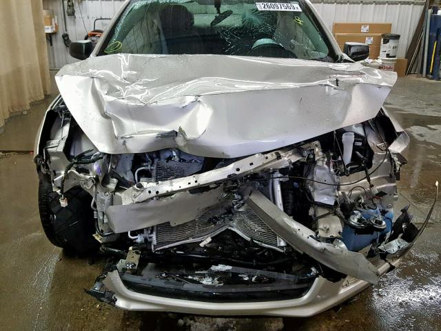 1G11B5SA2DF338044 - 2013 CHEVROLET MALIBU LS ოქროსფერი ფოტო 9