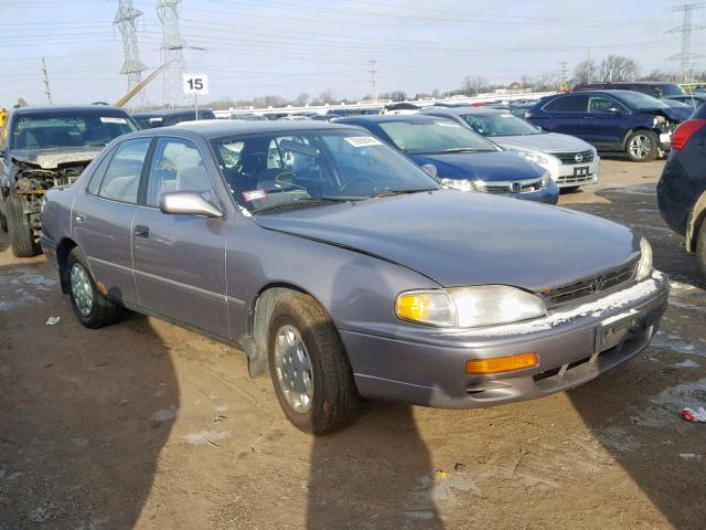 4T1BG12K8TU826127 - 1996 TOYOTA CAMRY DX GRAY photo 1