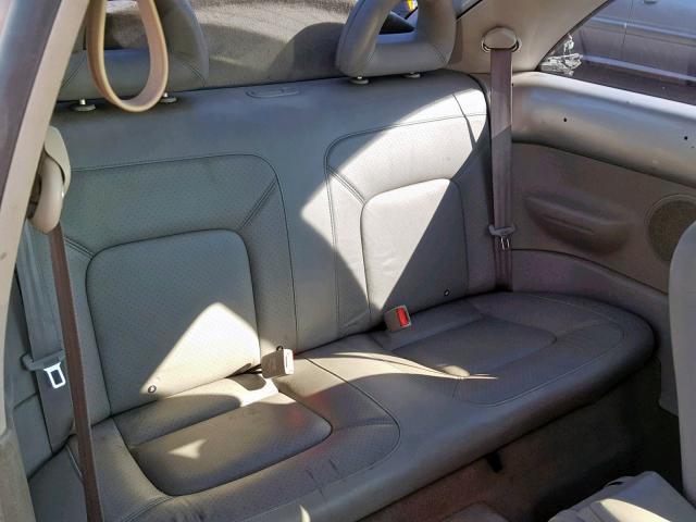3VWCT21C61M405073 - 2001 VOLKSWAGEN NEW BEETLE Weiß Foto 6