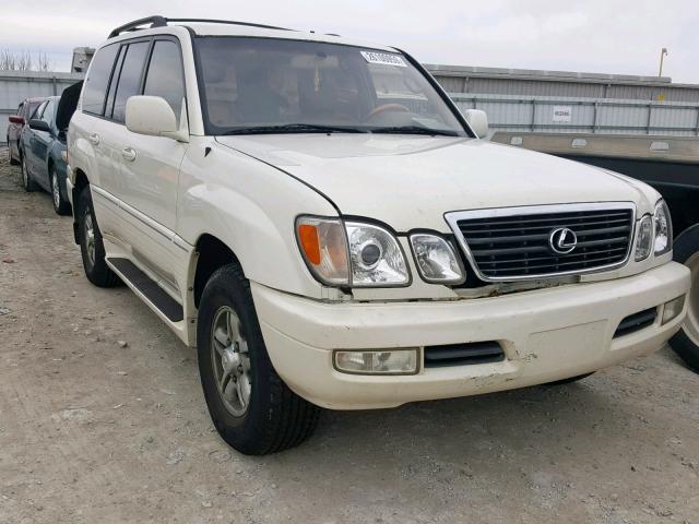 JTJHT00W313508135 - 2001 LEXUS LX 470 WHITE photo 1