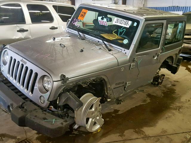 1C4AJWAG5GL260662 - 2016 JEEP WRANGLER S GRAY photo 9