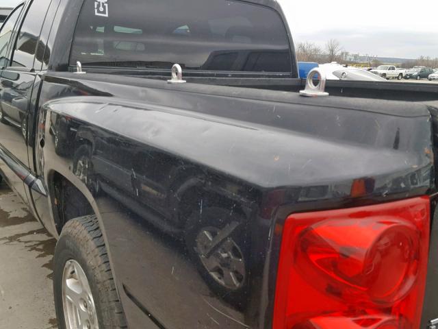 1D7HE48P97S164767 - 2007 DODGE DAKOTA QUA BLACK photo 9