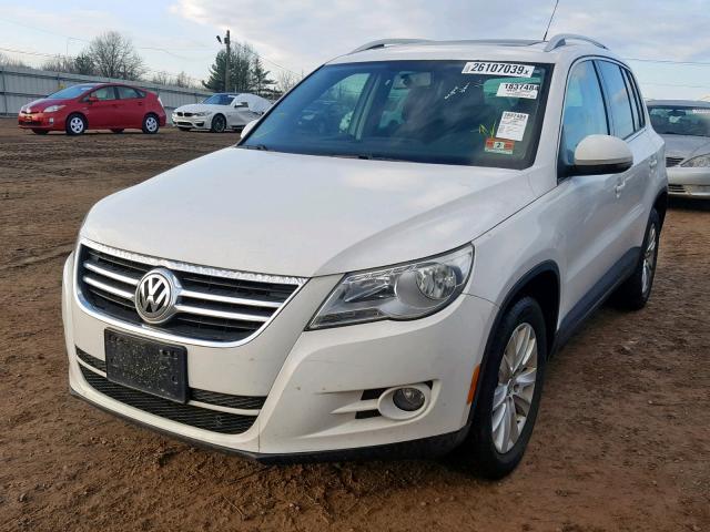 WVGBV75N29W511478 - 2009 VOLKSWAGEN TIGUAN SE WHITE photo 2