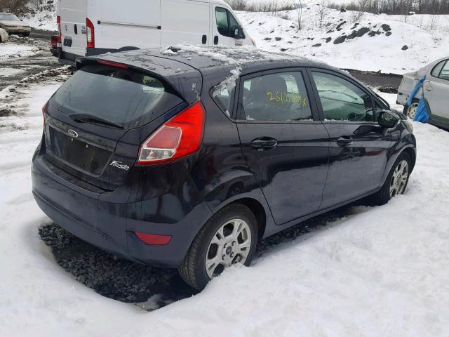 3FADP4EJ1EM202118 - 2014 FORD FIESTA SE BLACK photo 4