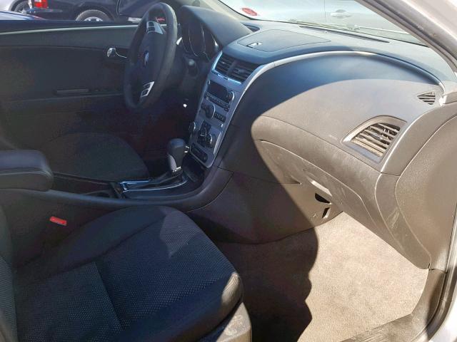 1G1ZC5E10BF121827 - 2011 CHEVROLET MALIBU 1LT 银色 照片 5