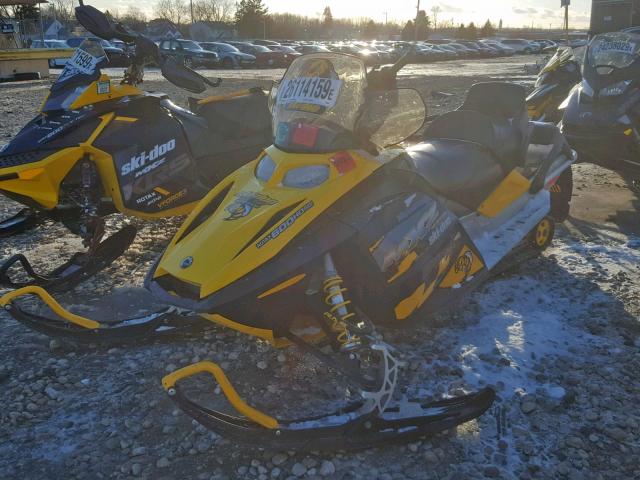 2BPSBX6A86V000006 - 2006 SKI DOO 594CC YELLOW photo 2