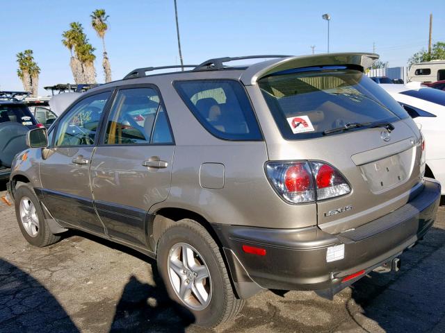 JTJGF10U130158371 - 2003 LEXUS RX 300 TAN photo 3