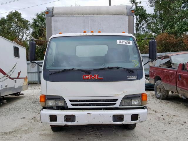 J8DB4B16957000572 - 2005 GMC W3500 W350 WHITE photo 9