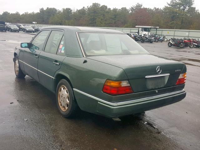 WDBEB31E3SC191036 - 1995 MERCEDES-BENZ E 300D GREEN photo 3