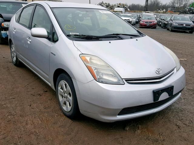 JTDKB20UX87711080 - 2008 TOYOTA PRIUS SILVER photo 1