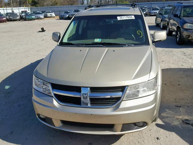 3D4PG6FVXAT120816 - 2010 DODGE JOURNEY R/ TAN photo 9