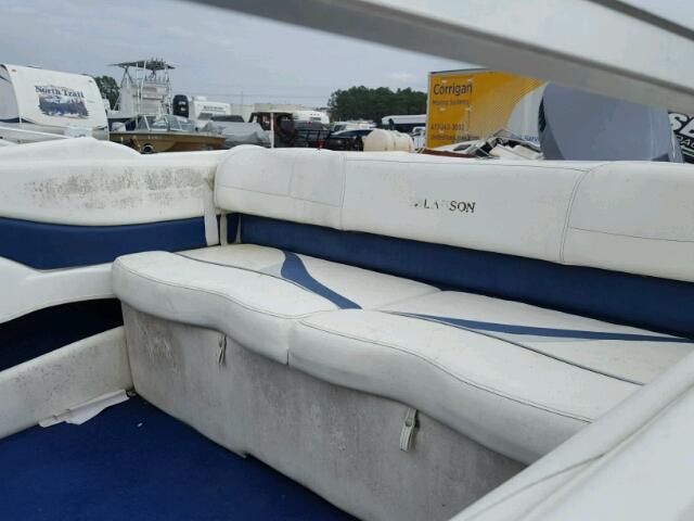 LAR58148H900 - 2000 LARS BOAT WHITE photo 6