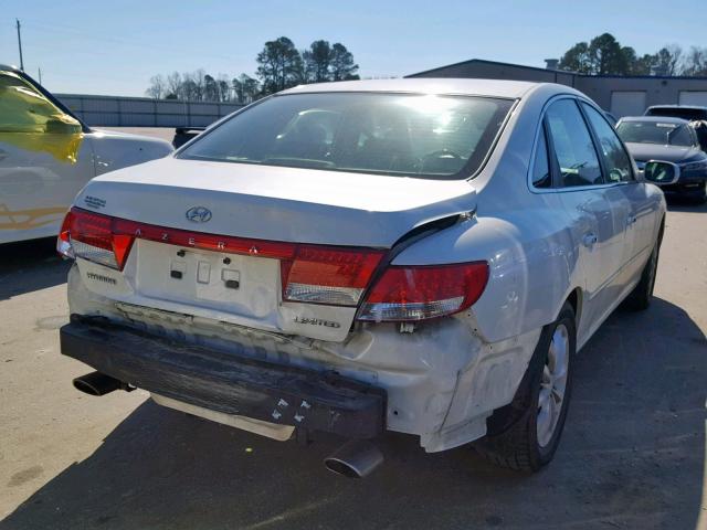 KMHFC46F46A126199 - 2006 HYUNDAI AZERA SE WHITE photo 4