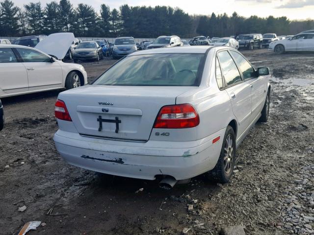 YV1VS27593F955727 - 2003 VOLVO S40 1.9T WHITE photo 4