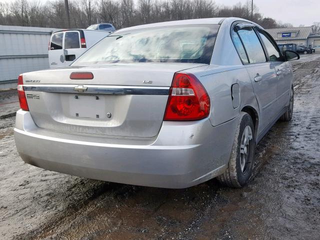 1G1ZS51F46F282398 - 2006 CHEVROLET MALIBU LS Silber Foto 4