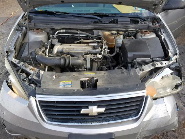 1G1ZS51F46F282398 - 2006 CHEVROLET MALIBU LS Silber Foto 7