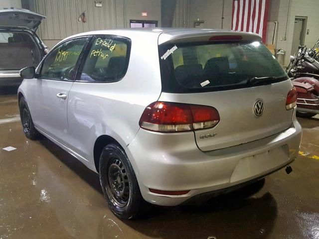 WVWAB7AJ7CW217285 - 2012 VOLKSWAGEN GOLF 银色 照片 3