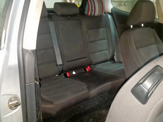 WVWAB7AJ7CW217285 - 2012 VOLKSWAGEN GOLF 银色 照片 6