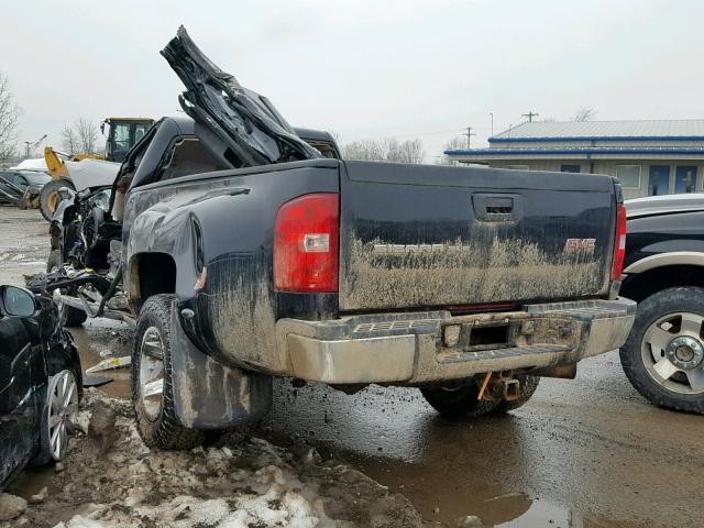 1GTJK83669F164120 - 2009 GMC SIERRA K35 BLACK photo 3