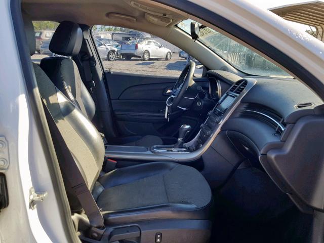 1G11C5SA4DF251453 - 2013 CHEVROLET MALIBU 1LT თეთრი ფოტო 5