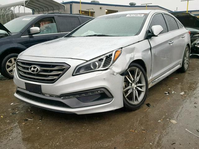 5NPE34AB2FH072107 - 2015 HYUNDAI SONATA SPO SILVER photo 2