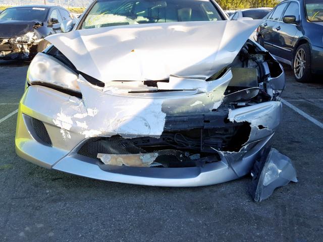 KMHHU6KH5BU042944 - 2011 HYUNDAI GENESIS CO SILVER photo 9