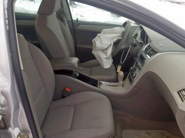 1G1ZA5EB4AF106518 - 2010 CHEVROLET MALIBU LS SILVER photo 5