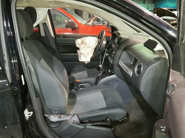 1C4NJCBAXFD273491 - 2015 JEEP COMPASS SP შავი ფოტო 5